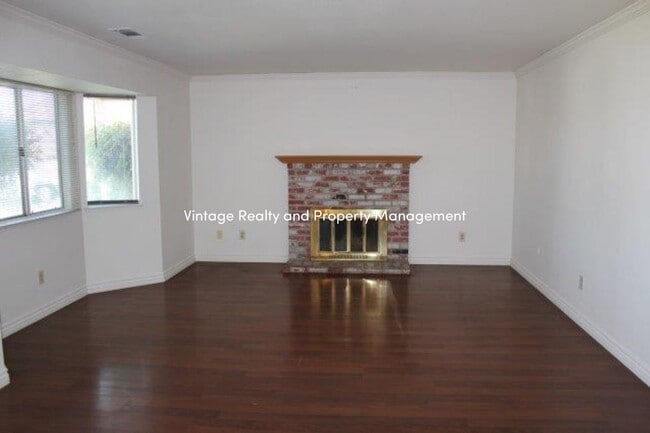 Photo - Back On The Rental Market Nice Single Story 3 Bedroom Home!!!