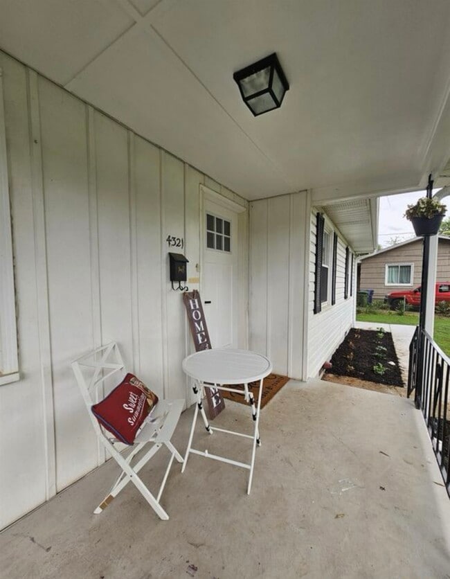 Photo - 4321 Arlington Ct NW