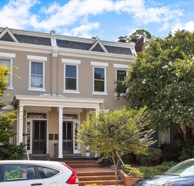 Photo - 2105 Stuart Ave