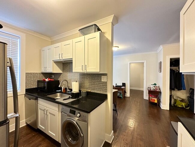 Photo - 4218 N Clark St Unit 3
