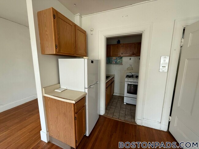 Photo - 44 Central St Unit 1