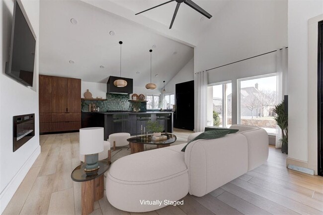 Photo - 6413 Centennial Ct