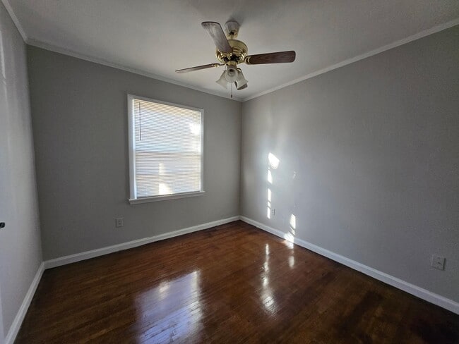 Photo - 964 Elizabeth Ln