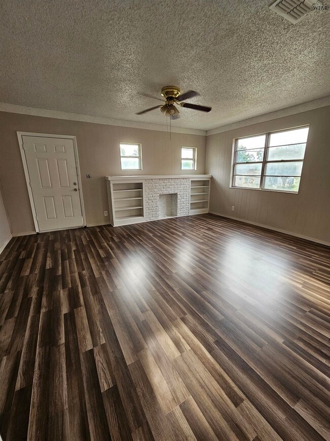 Photo - 1613 Beverly Dr