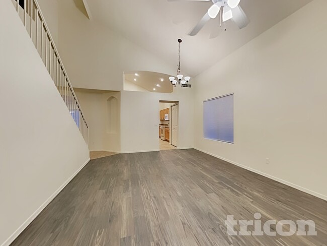 Photo - 12746 W Hollyhock Dr