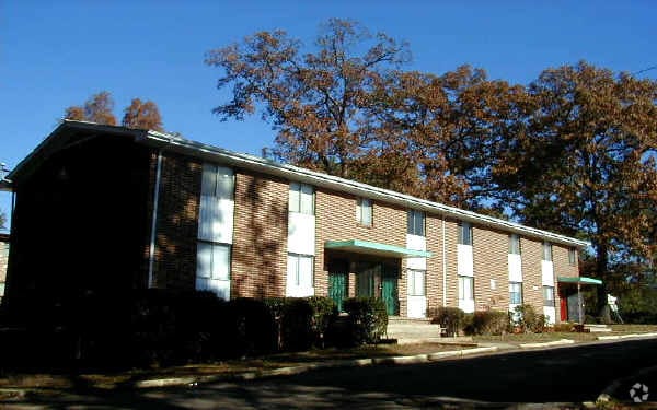 1957 Myrtle Dr - 1957 Myrtle Dr Apartments