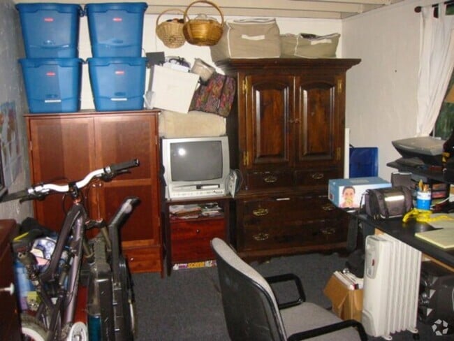 Building Photo - 480 Kentucky St Unit C Rental