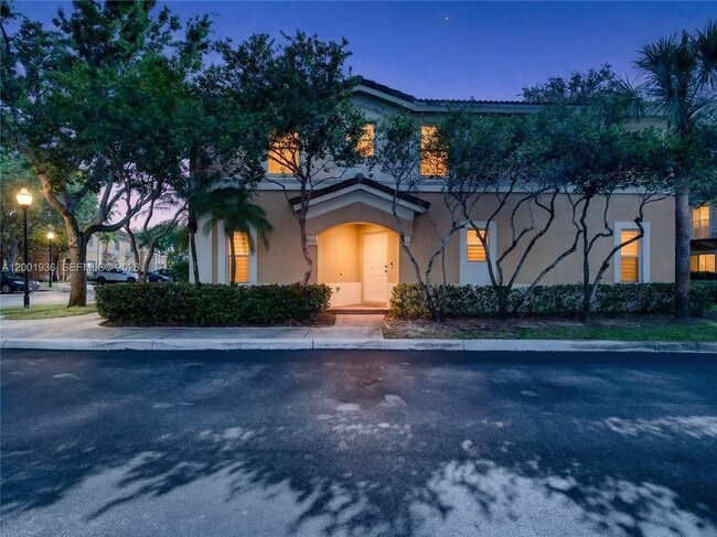 Building Photo - 3004 SW 129th Way