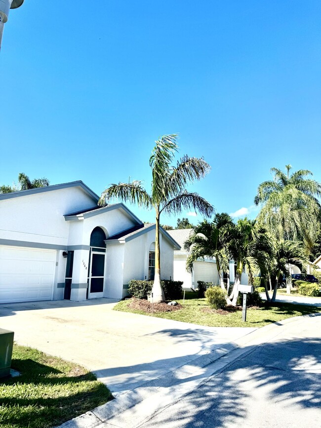 Photo - 1368 Waterway Cove Dr