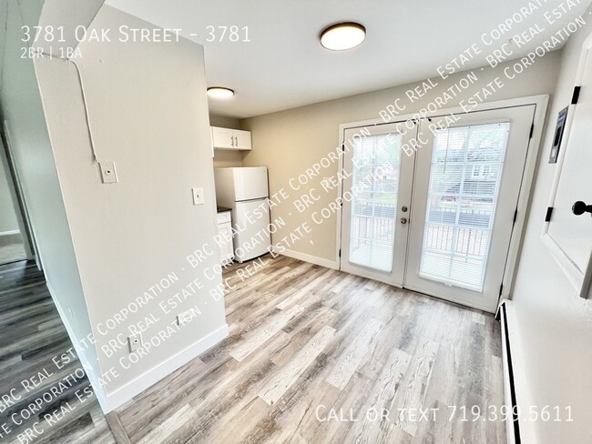 Photo - 3781 Oak St Unit 3781
