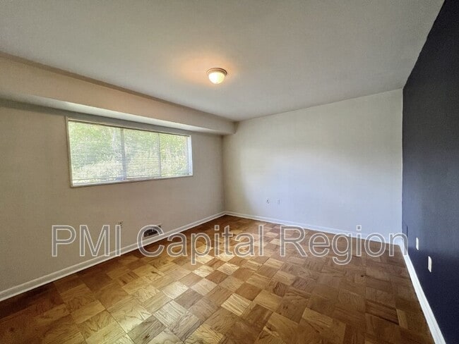 Photo - 10620 Weymouth St Unit Apt 103