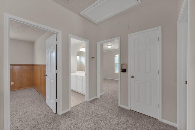 Photo - 1443 Meadowhigh Ln