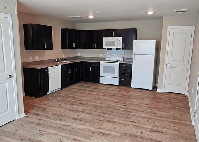 Photo - The Terraces at Oscar Thomie