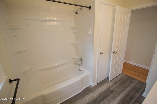 Photo - 27 Hanifin Ave