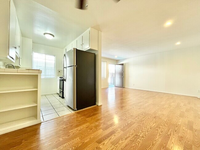 Building Photo - 4100 Arch Dr Unit 12 Rental