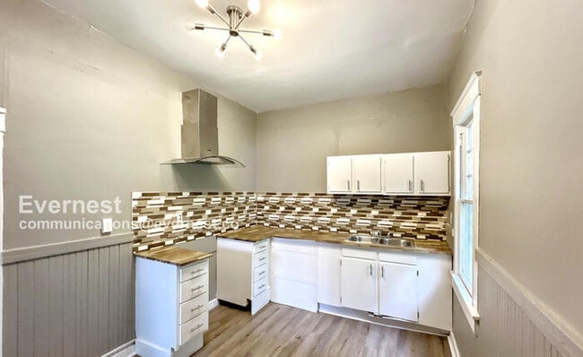 Photo - 7129 3rd Ave S