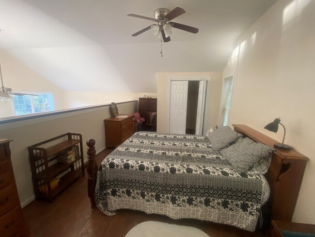 Photo - 150 Farr Lake Dr Unidad Furnished