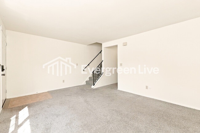 Photo - 8271 Mt Carmel St