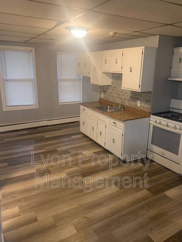 15 Phoenix St Unit 5