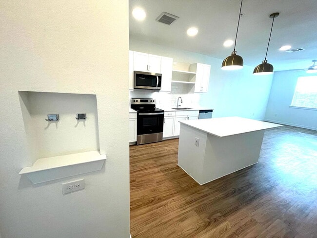 Photo - 1101 Abbeyglen Castle Dr Unit 01122