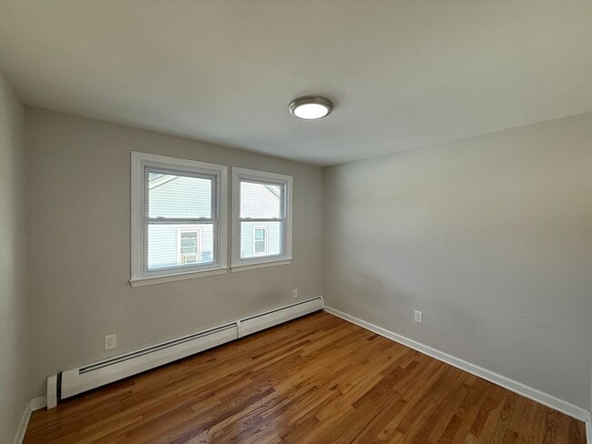 Photo - Newly Renovated 4 Bed 2 Bath Single Family Home available NOW!