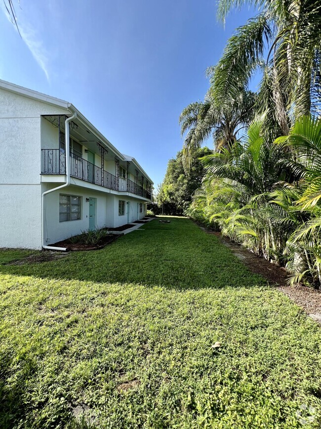 Building Photo - 2809 SW Cornell Ave Rental