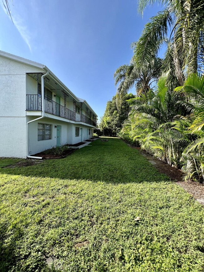 Photo - 2809 SW Cornell Ave Townhome