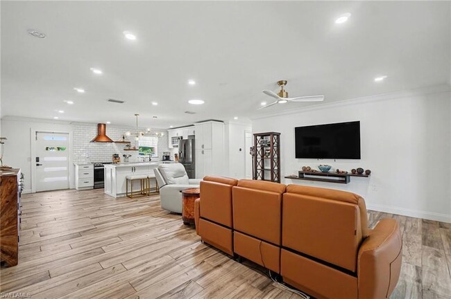 Photo - 27044 Williams Rd