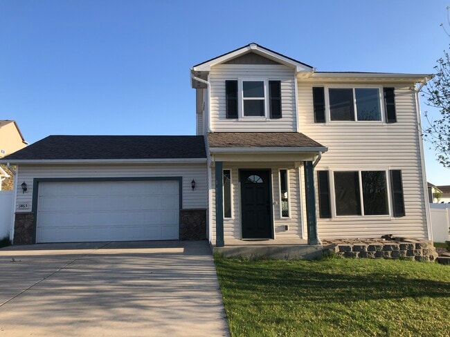 Building Photo - 1465 SW Lehman Ct