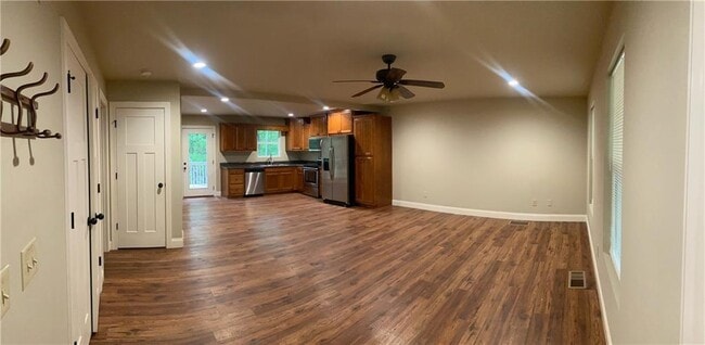 Photo - 116 River Flow Dr