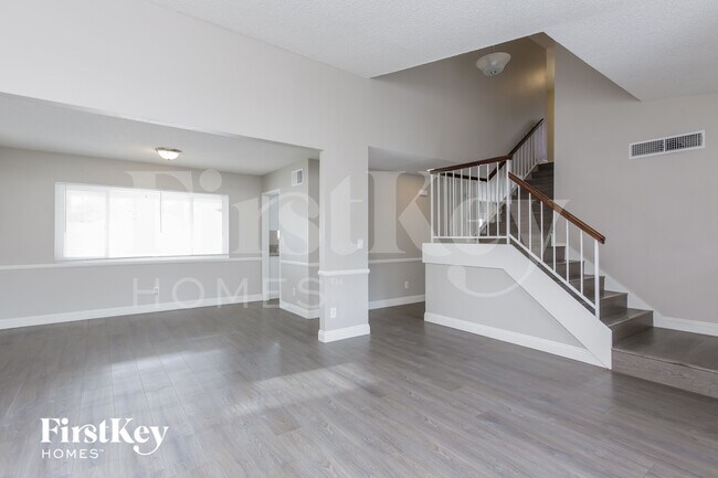 Photo - 4317 Newcastle Rd