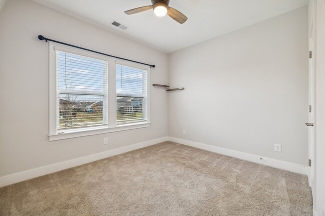 Photo - 428 Triple Crown Cir