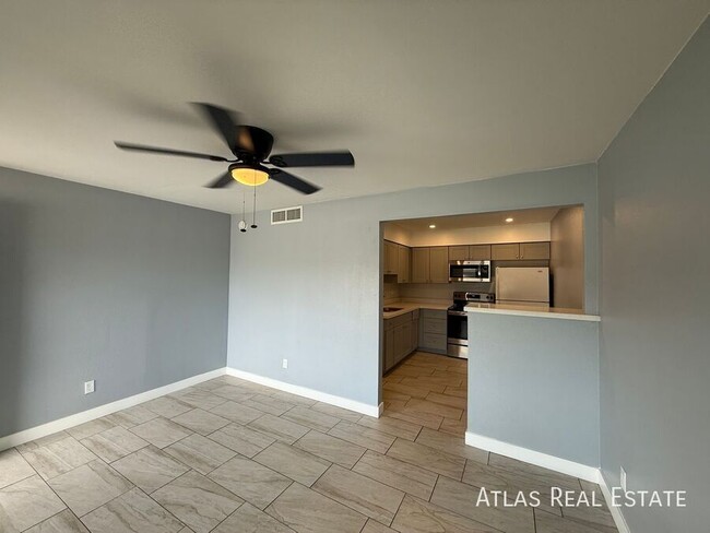 Photo - 2540 N 17th Way Unit 1