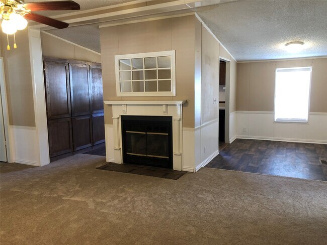 Photo - 22765 Hudson Rd