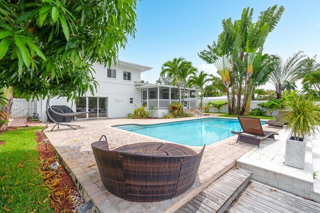 Photo - 1771 NE 35th St