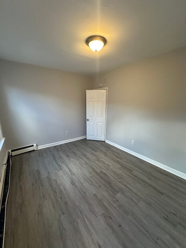 Photo - 35 N 10th St Unit B