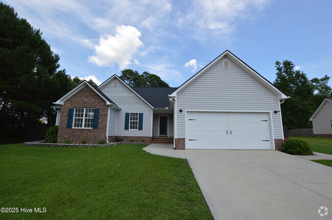Building Photo - 120 Walnut Hills Dr Rental