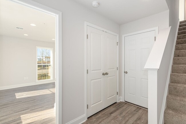 Photo - 3246 Parade St