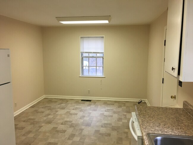 Photo - Home for Rent in Leeds, AL.. Available to View Now!!!