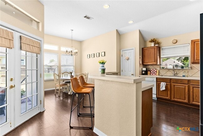 Photo - 804 Woodhollow Dr