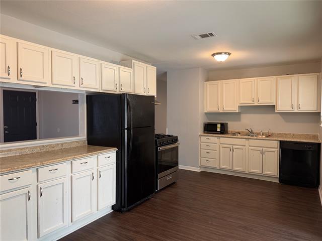 Photo - 9478 Woodcrest Dr