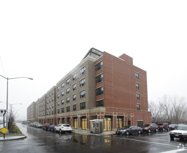 Photo - Gateway Elton Phase I - Building B