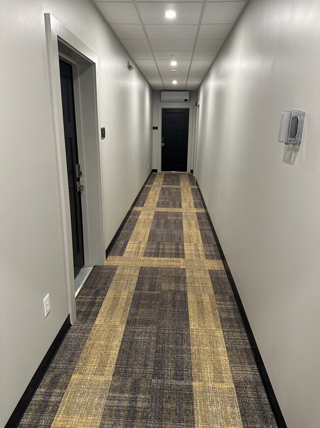 Photo - 4 Laurel Hill Dr