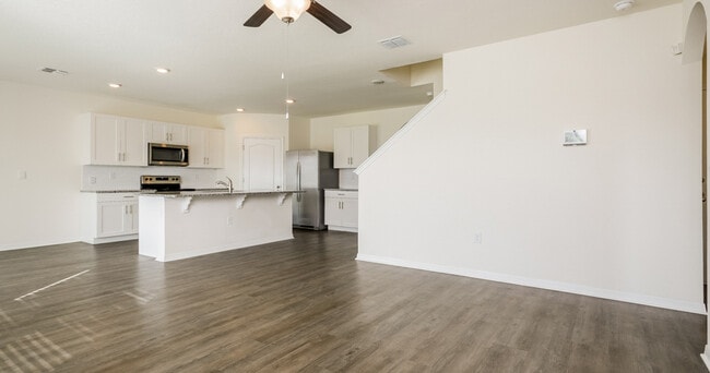 Photo - Kinsman Pointe