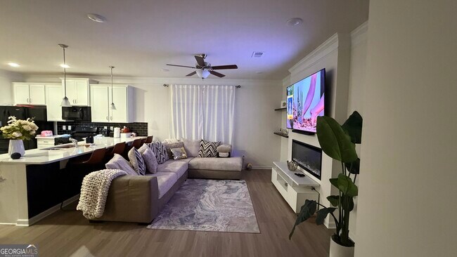 Photo - 3840 Pressley Ln