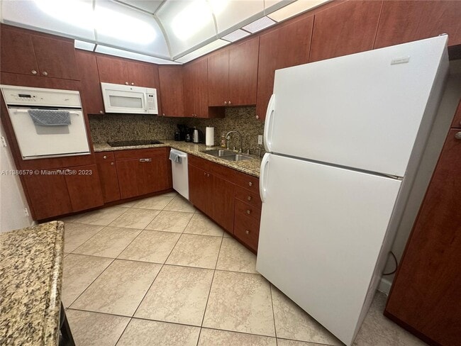 Photo - 3801 S Ocean Dr Unit 2J