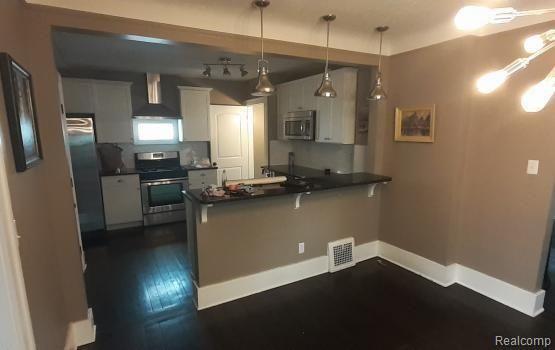 Photo - 1119 E Fifth St