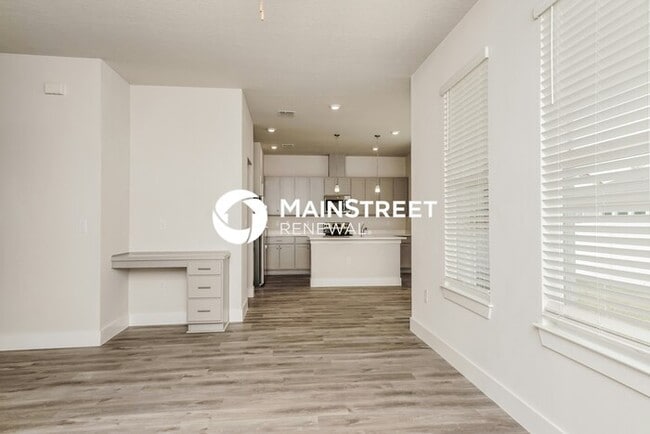 4 Bedroom Pet-Friendly Home in Deland, FL with Main Street Renewal