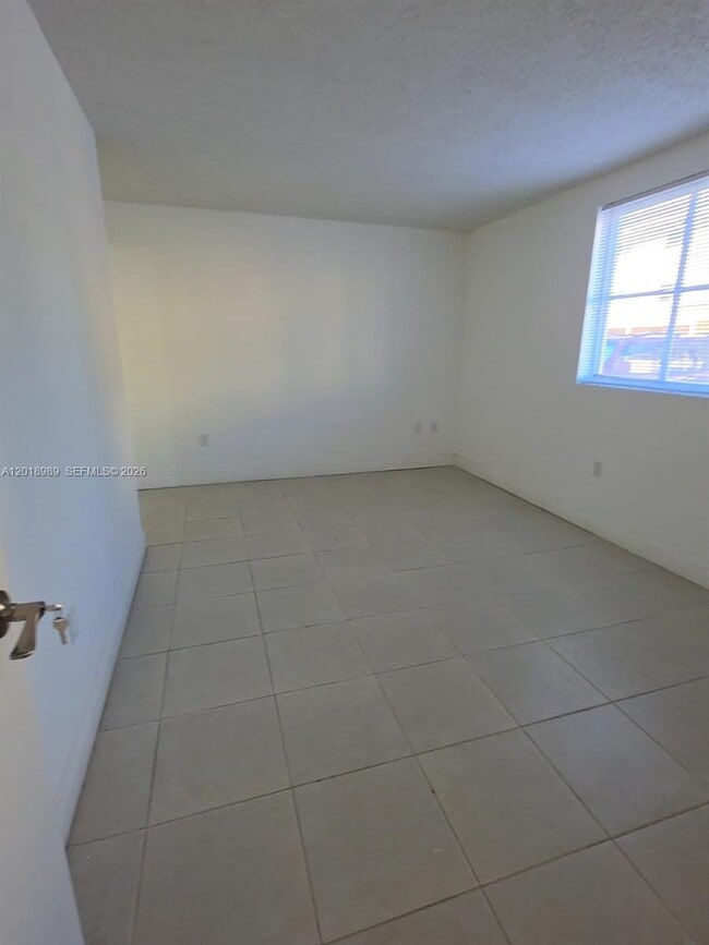 Photo - 14961 SW 82nd Ln Unidad 21-104
