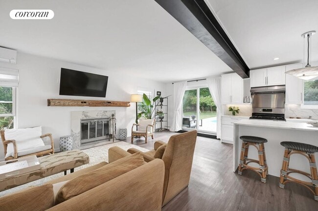 Photo - 1 Juniper Ln